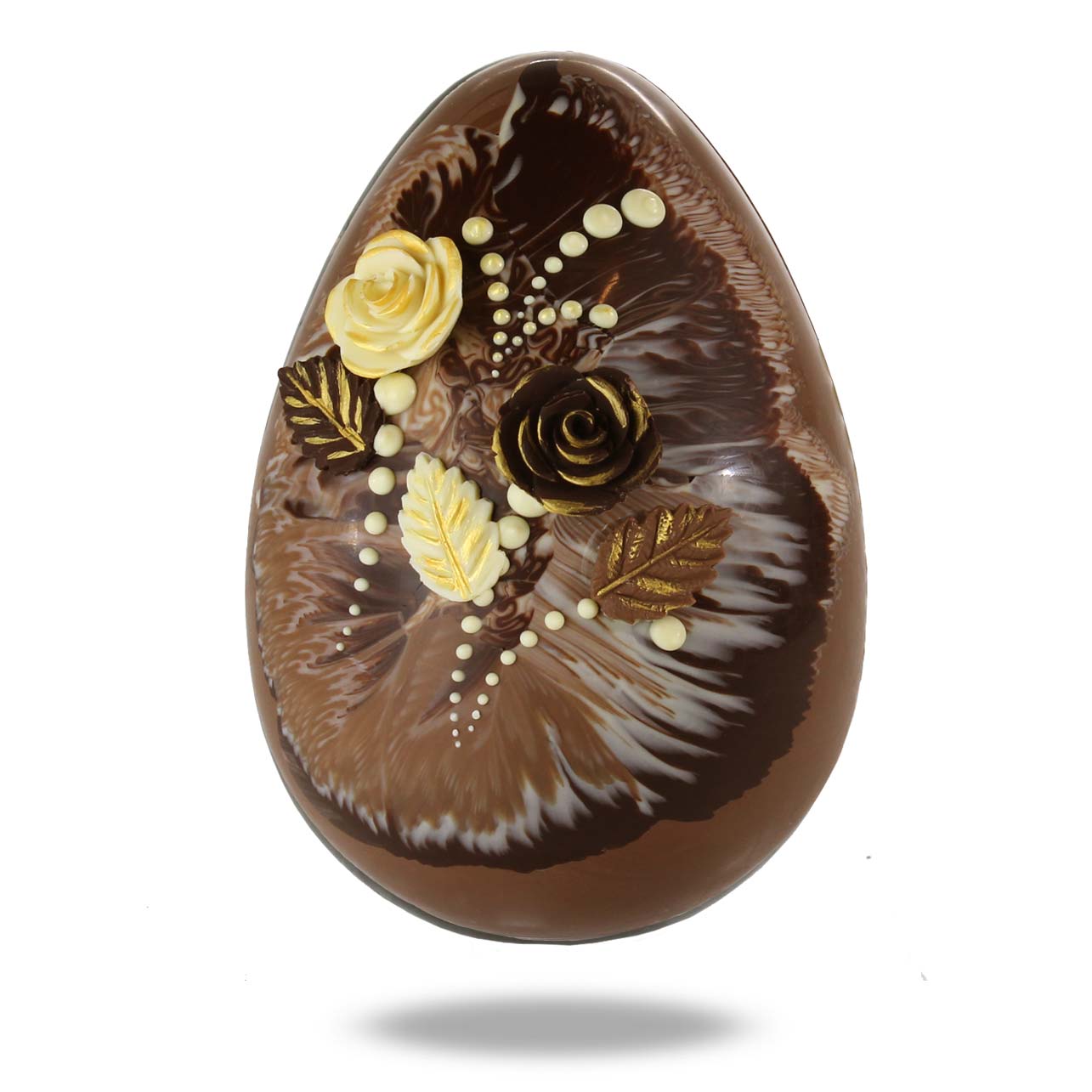 Uova di Pasqua con decoro marmorizzato in finissimo cioccolato